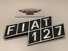 Fiat 127 monogramme insigne