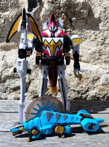 Robot power rangers dino - dx,