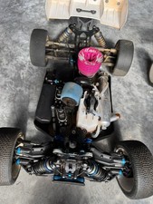 Team Associated RC8b4