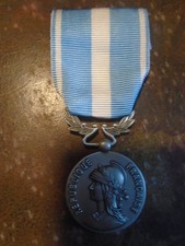 médaille militaire pendante