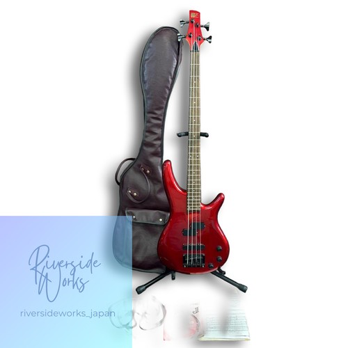 Guitare basse électrique