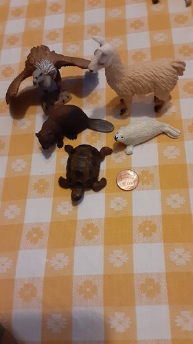 Schleich animal figures lot - animal,