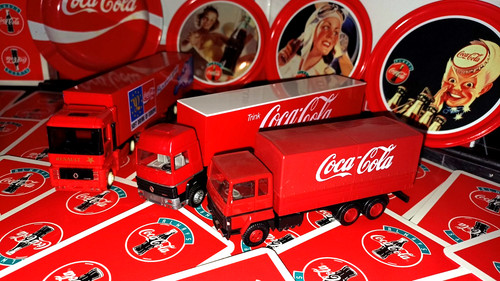 Herpa camions coca - 1/87, cola