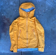 Arcteryx Women’s Beta LT Yellow Windbreaker Goretex Jacket Size Medium