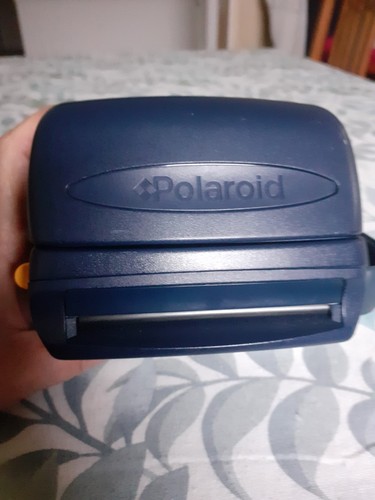 Polaroid 600 bleu - polaroid, foncé