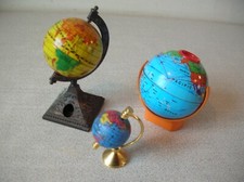 Lot de 3 anciens globes