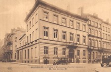 Postcard BELGIUM / BRUSSELS / UNION ET FORESIGHT / RUE ROYALE / STAMP ON THE REVERSE