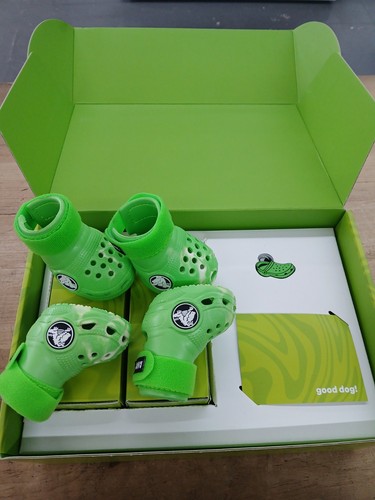 Limited edition bark crocs - bark,