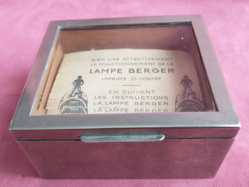 Joli petit coffret ancien - , en