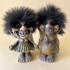 2 Trolls garçon fille