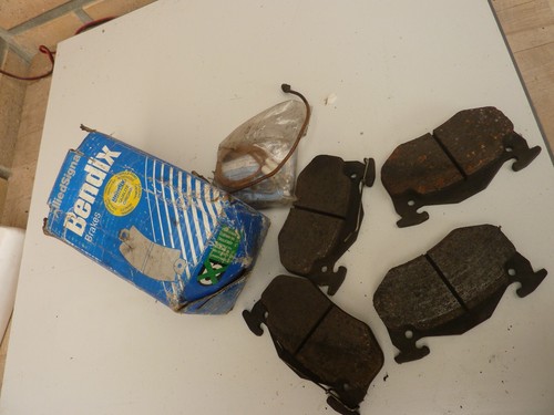 Plaquettes frein avant - de,