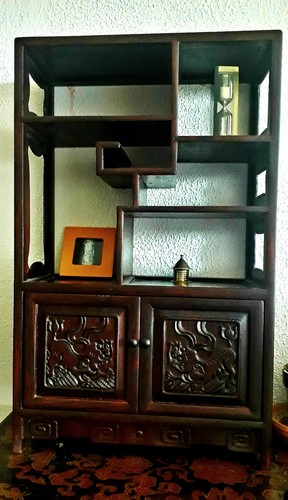 Petit meuble étagère chinois