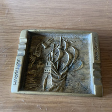 Bronze ashtray signed MQ 1939 Ref AN