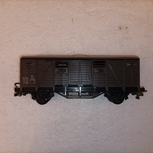 Hornby 704 wagon couvert - wagon,