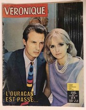 ► ROMAN PHOTOS - VERONIQUE  N°4 - 1967 - EVY FARINELLI - FRANCE GALL