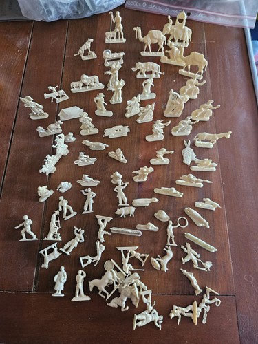 Lot figurines publicitaires - lot,