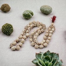 Mala sculpté crâne / bouche