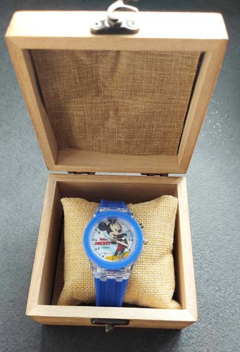 Montre quartz enfant - à,