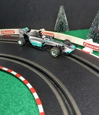 Voiture pour circuit Carrera