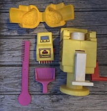 Play Doh Fuzzy Pumper Barber Accessories Clippers Chair Comb Hair 1977