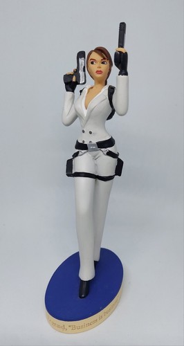Figurine lara croft tomb - figurine,