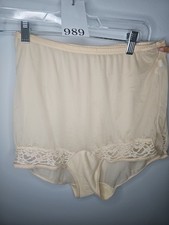 Vintage Vanity Fair Tricot Nylon Beige Panties Lace Detail Size 7