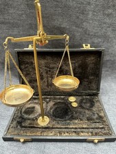 balance a bijoux d'apothicaire