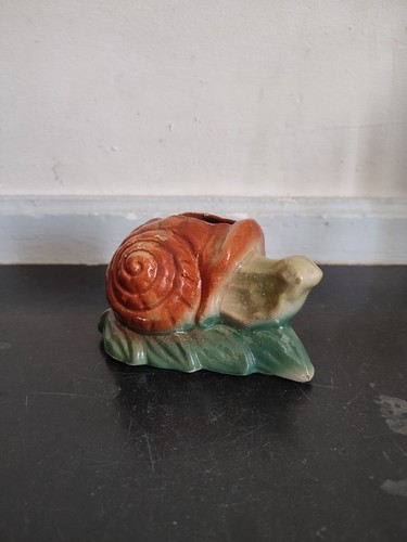 Ancienne tirelire - , en