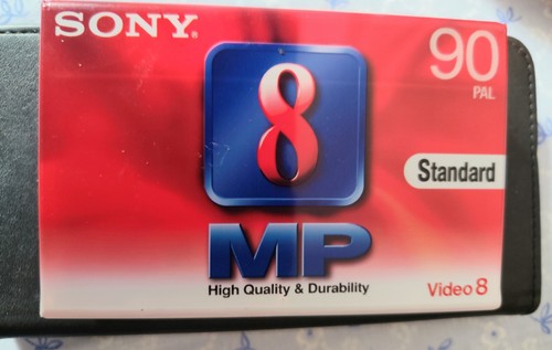 Sony video8 cassettes - mp,