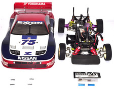 Tamiya TA02 entièrement