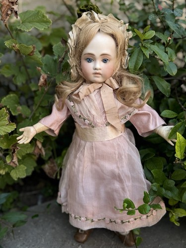 Poupee allemande type - type,