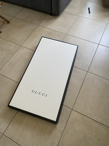 Table appoint gucci - ,
