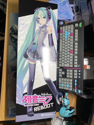 Dollfie dream hatsune miku - hatsune,