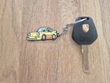 Porte clés métal Porsche 911 Jaune 