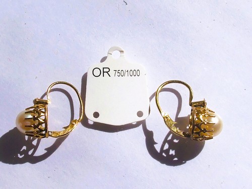 Belles boucles oreilles - belles,