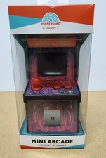 Funderdome Handheld Mini