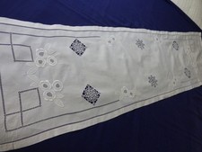 lONG CHEMIN DE TABLE ANCIEN LIN ART DECO BRODE TRES BELLE QUALITE