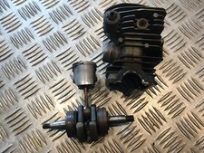 ensemble cylindre piston  pour tronçonneuse jonsered 2141