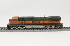 Athearn HO Scale Dash 9-44CW Diesel Locomotive BNSF 986 Weathered