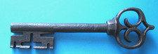 Ancienne   Sa Clé fer forgé belle poignée