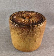 BELLE TERRINE EN PORCELAINE DE MEHUN PILLIVUYT