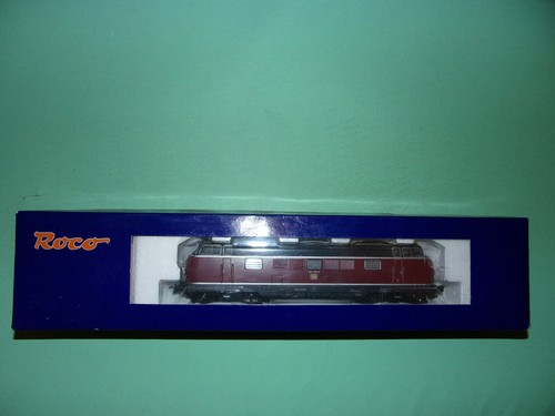 Roco locomotive diesel 221 - roco,