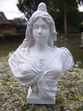 RE0150 FIGURINE STATUETTE REPRODUCTION  MARIANNE BUSTE STYLE ALBATRE 12cm