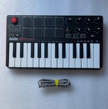 Clavier MIDI AKAI MPK Mini –