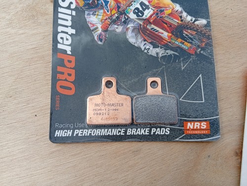 Jeu plaquette de - 1, frein