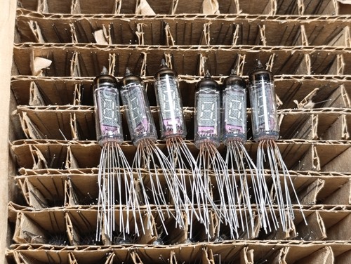 Lot tubes 3 - 6, pour