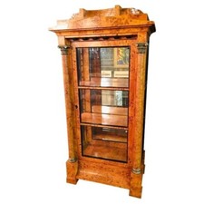 Q `Ancien Tripartite Vitrine