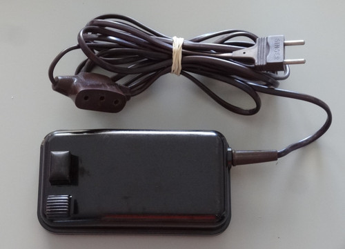Pédale singer 127 220 volts - pédale, 127/220