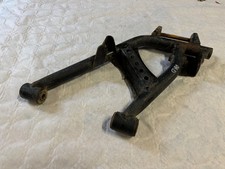 TRIANGLE ARRIERE DROIT -