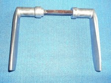 ancienne paire de poignées de porte en aluminium